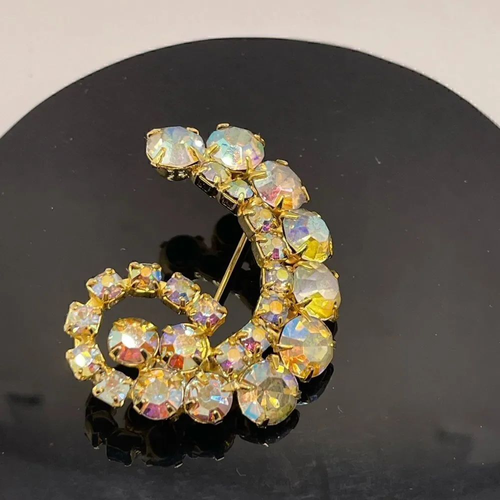 Vintage brooch aurora borealis gold tone
